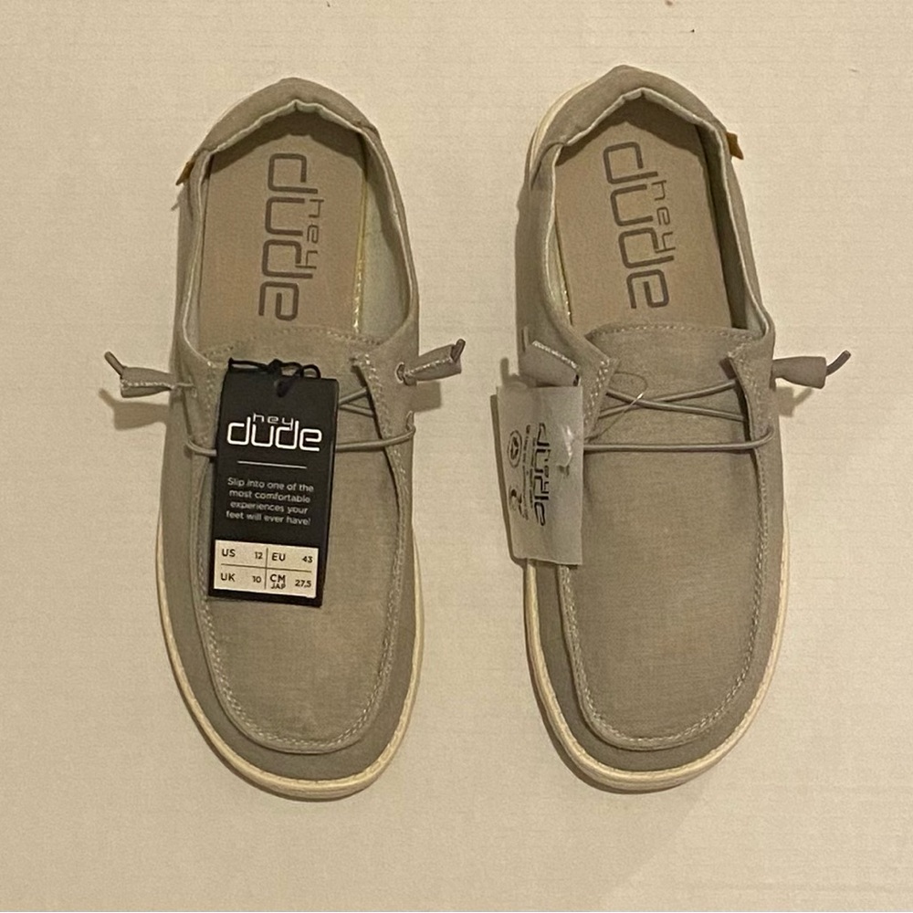 Hey Dude Women's Light Gray Slip-On Loafers🩶🩶🩶